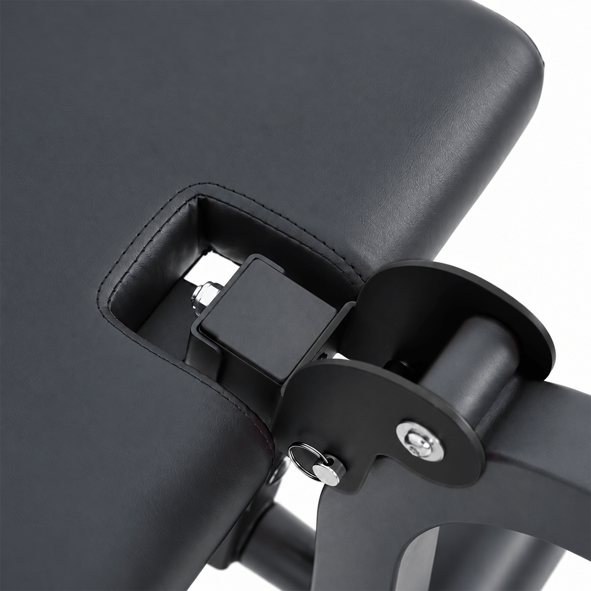 Y5 Plate-Loaded Leg Extension & Leg Curl Machine